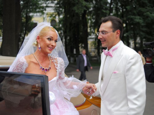  Волочкова сама оплатила свою свадьбу